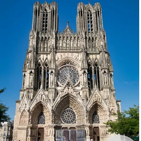 Le Cocon De /wifi/commerce /av De Paris Apartment Reims